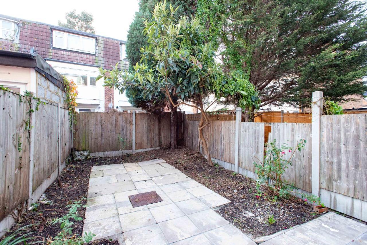 Stunning Four Bedroom House Close To Excel, O2 & Central London With Free Parking Eksteriør bilde